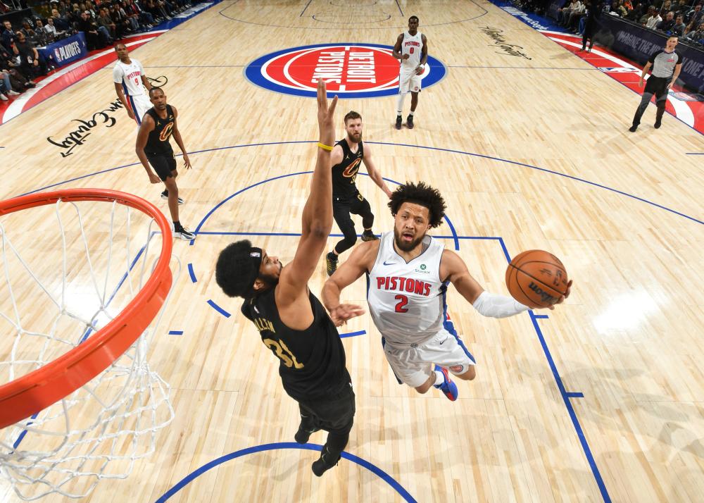活塞主帅谈艾维:深知他经历的不易 NBA是职业体育中最包容的环境之一